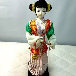 Vintage Oriental Japanese Geisha Girl Doll Figurine On A Stand 8.5” Kimono Dress